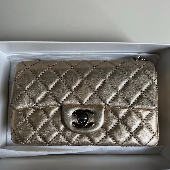 ‼️SOLD‼️Limited edition Gold classic mini8 - Picture 3 of 17